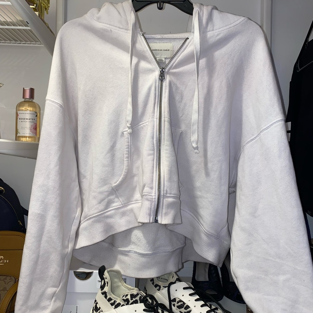 White American eagle sweater